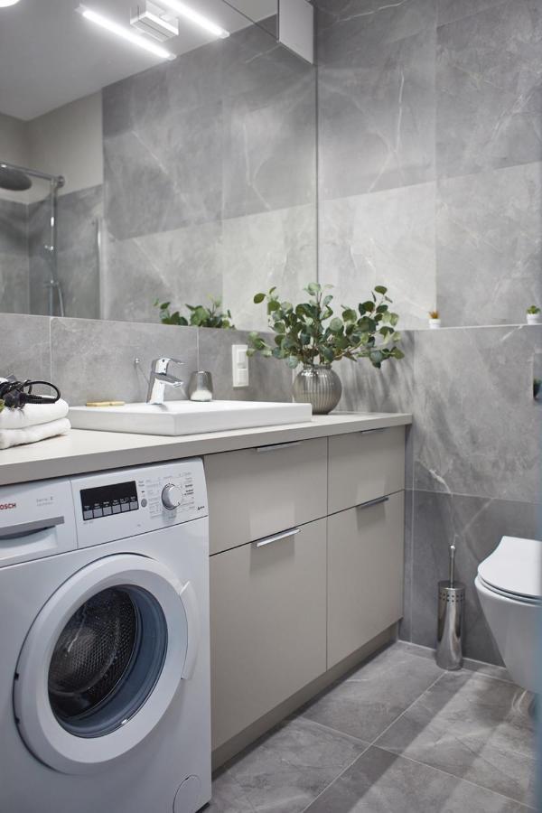 Metro Imielin Apartment Warsaw
